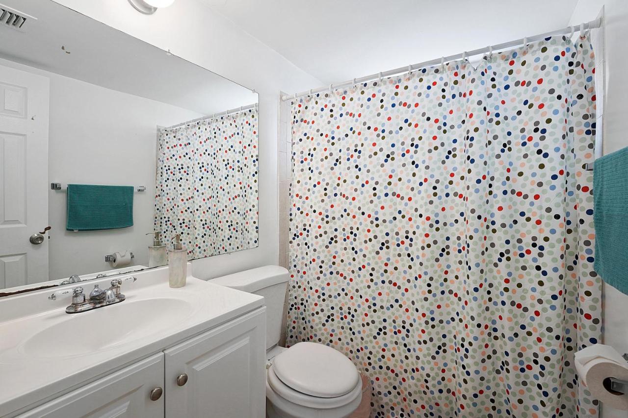 Vibrant 2 Bedroom Apt Near Brickell Apartamento